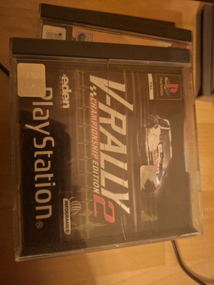 PS1 V-Rally 2, ei kansilehteä