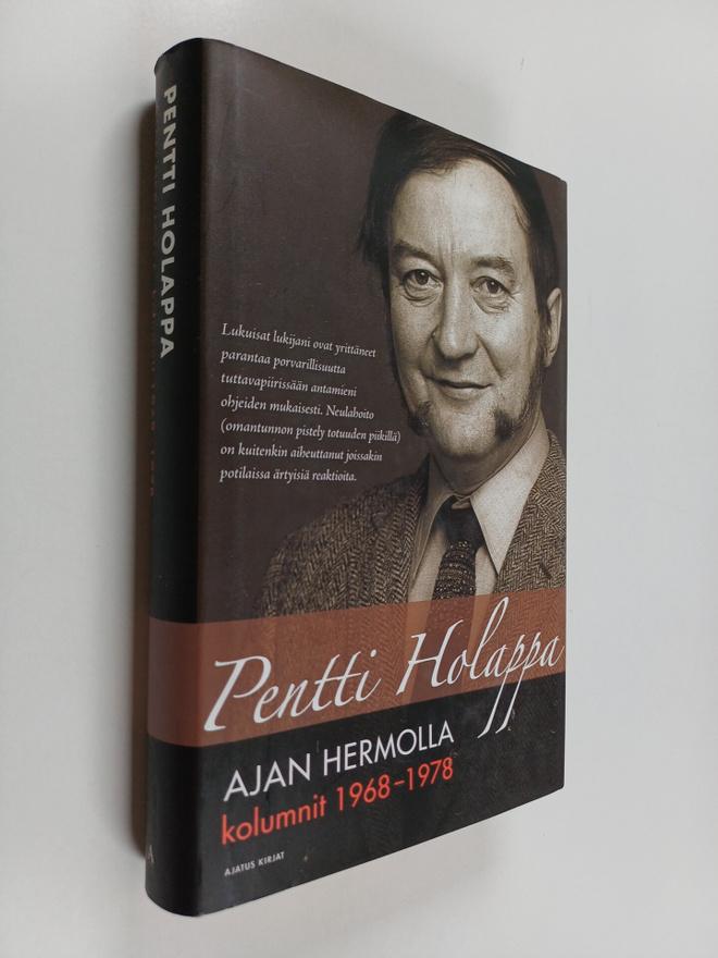 Pentti Holappa : Ajan hermolla : kolumnit 1968-1978