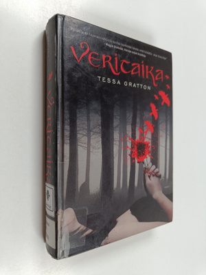 Tessa Gratton : Veritaika