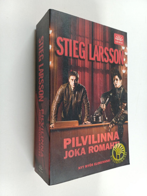 Stieg Larsson : Pilvilinna joka romahti