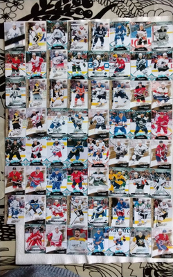 Jääkiekon MVP keräily kortteja NHL:stä 63 kpl.