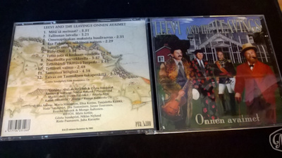 Leevi and the Leavings - Onnen Avaimet