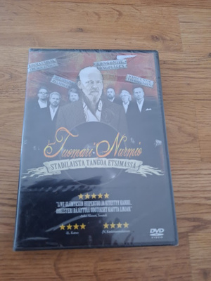 Tuomari Nurmio-Stadilaista Tangoa Etsimässä-MUOVISSA