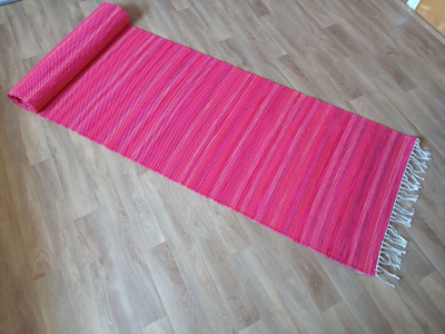 Matto punasävyinen 295x73cm