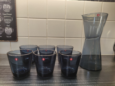 Iittala Kartio kaadin ja lasit mustikansininen