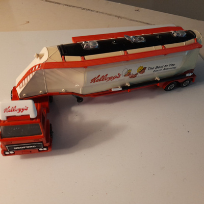 Matchbox Superkings Bedford. K-3 Grain Transporter.