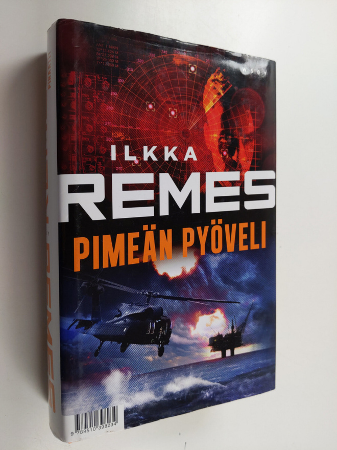 Ilkka Remes : Piraatit ; Pimeän pyöveli (yhteisnide)