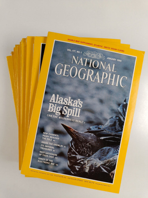 National geographic vuosikerta 1990 (Elokuun numero puuttuu)