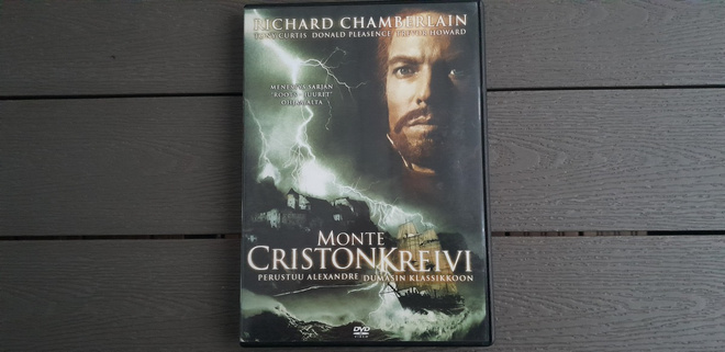 DVD: Monte Criston Kreivi (Richard Chamberlain 1975/2003)