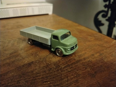 Lego kuorma-auto