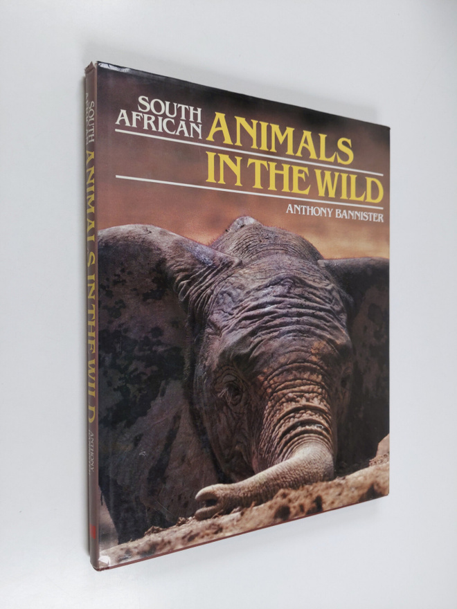 John Skinner ym. : South African Animals in the Wild