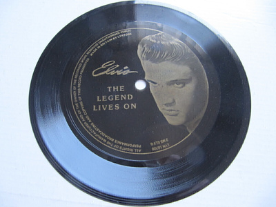 Elvis Presley The Legend Lives On 6" sinkku FLEXI