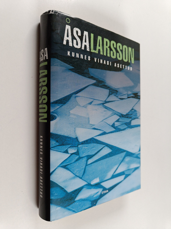 Åsa Larsson : Kunnes vihasi asettuu