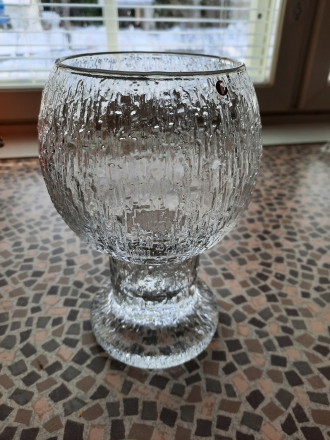 Timo Sarpanevan/ Iittalan tuotantoa ISO tuoppi 18cm