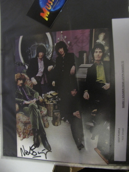 DEEP PURPLE PROMOKUVA SIMPER NIMMARILLA