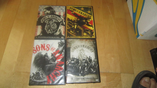 Sons Of Anarchy - Kaudet 1-4 -DVD