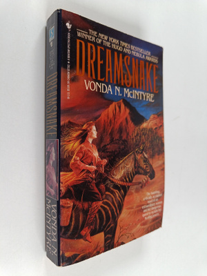 Vonda N. McIntyre : Dreamsnake