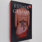 Katy Gardner : Esther ja Gemma - pikkukuva 1