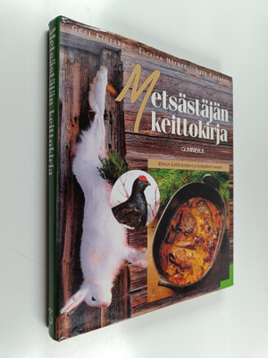 Lars Paulsson ym. : Metsästäjän keittokirja : riistan käs...
