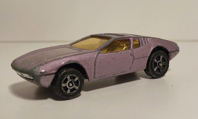 Pikkuauto De Tomaso Mangusta Corgi
