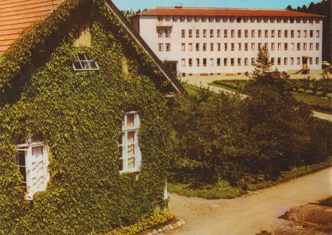 Piikkiö: Toivonlinnan kylpyparantola
