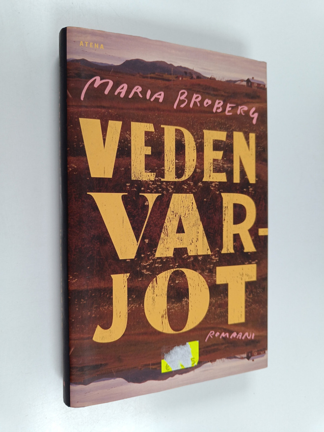 Maria Broberg : Veden varjot - Romaani