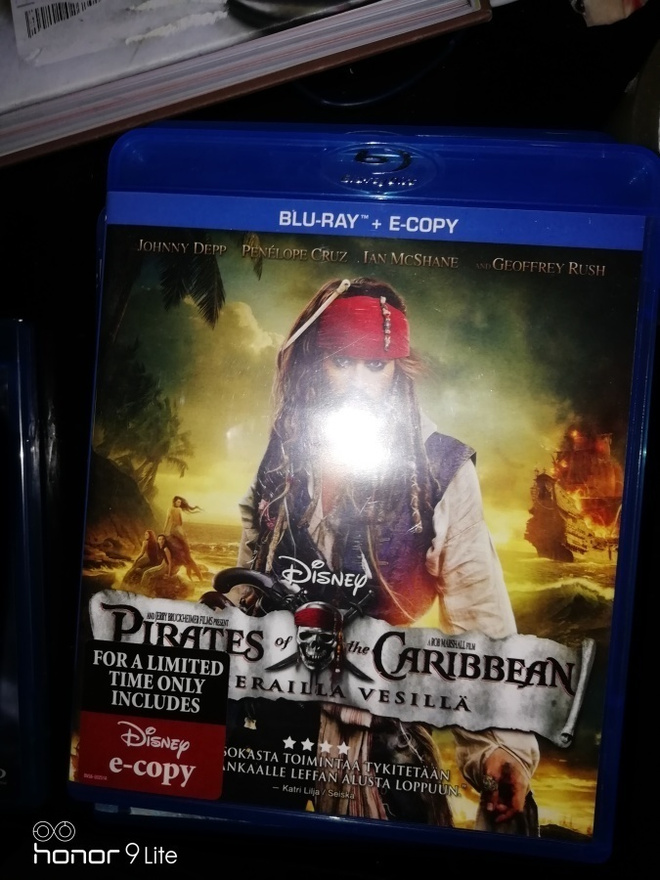Pirates of the caribbean vierailla vesillä