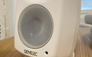 Genelec 6010A kaiutinpari
