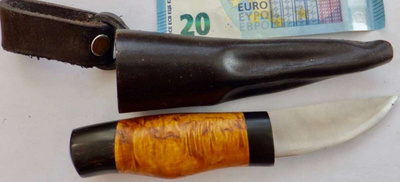 VANHA Puukko UPEA Erikoinen SIISTI