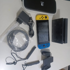 Nintendo Switch V2 konsoli Rajoitettu erä - pikkukuva 1