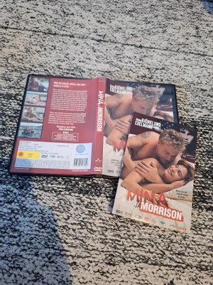Minä Ja Morrison + Kansilehtinen