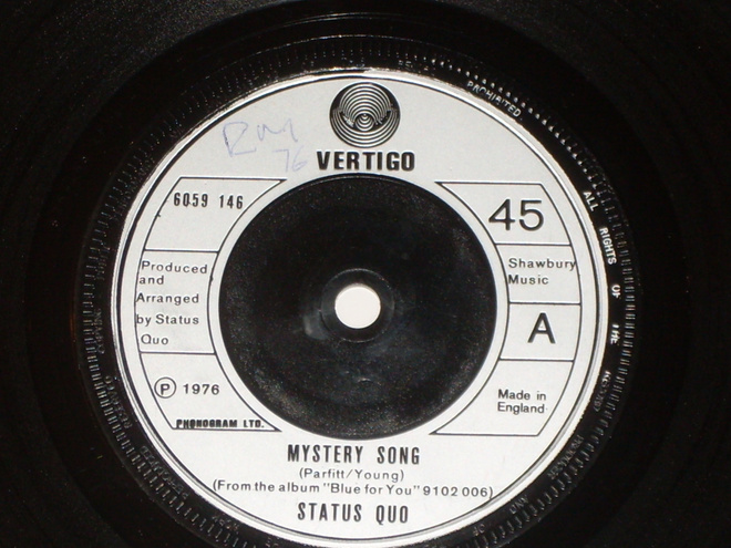 7" STATUS QUO - Mystery Song - single 1976 hard rock EX