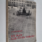 Carl Fredrik Sandelin : En man går över torget - pikkukuva 1