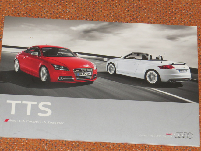 2010 Audi TTS PRESTIGE esite - KUIN UUSI - 52 sivua