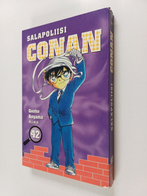 Gosho Aoyama : Salapoliisi Conan 42