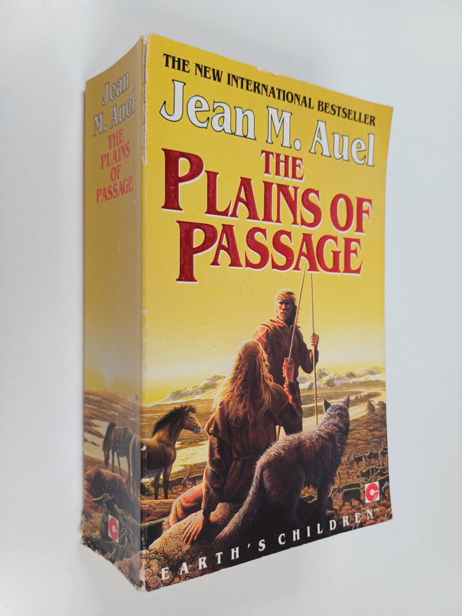Jean M. Auel : Plains of Passage