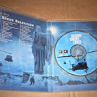 VIHOLLISEN KESKELLÄ DVD - pikkukuva 3