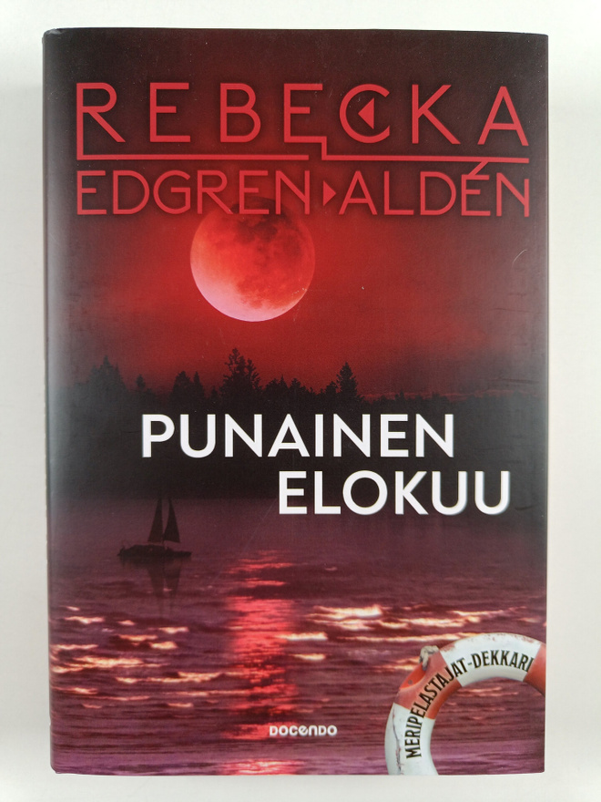 Rebecka Edgren Alden : Punainen elokuu