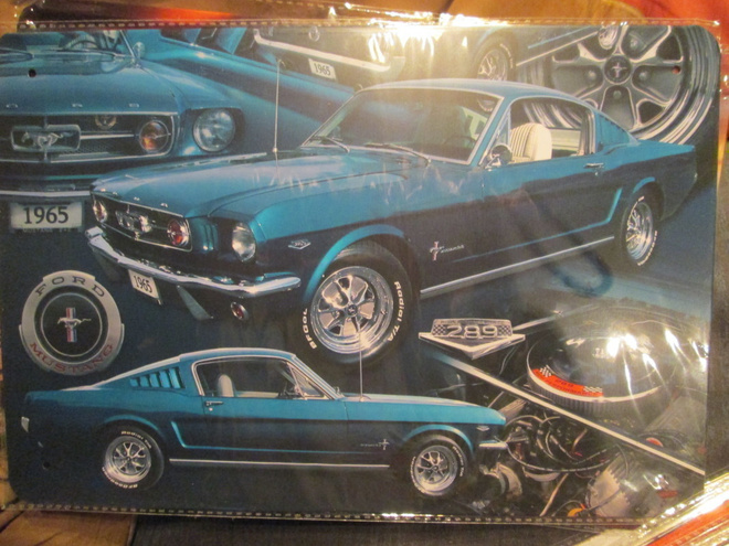 Peltikyltti Ford Mustang fastback 1965