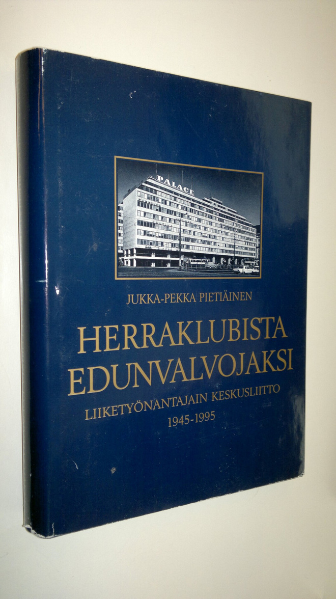 Jukka-Pekka Pietiäinen : Herraklubista edunvalvojaksi : L...