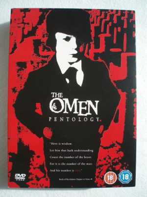 Omen kokoelma DVD viisi elokuvaa