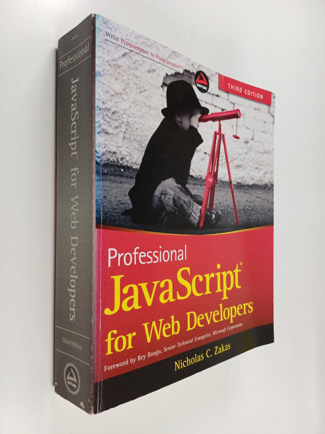 Nicholas C. Zakas : Professional JavaScript for web devel...