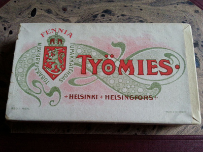 TYÖMIES tupakka aski AVAAMATON