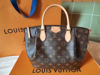 Louis Vuitton Turenne PM