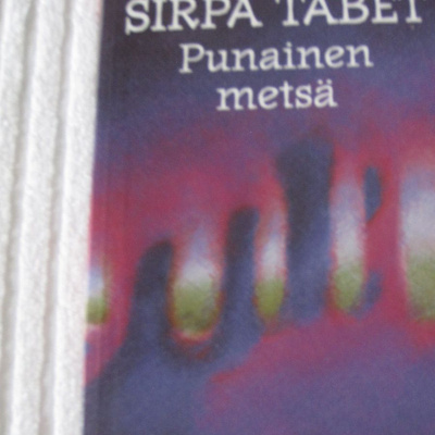 Sirpa Tabet PUNAINEN METSÄ (SEVEN pokkari)