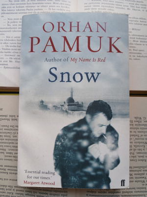 Orhan Pamuk - Snow (softcover)