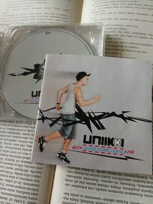 Uniikki - Juokse poika juokse (CD)