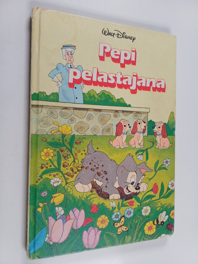 Walt Disney : Pepi pelastajana