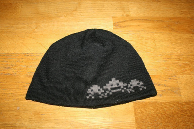 Seppälä musta Space Invaders pipo one size