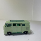 Lesney Volkswagen Caravette leluauto 60-luvulta - pikkukuva 2